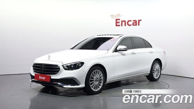 Mercedes-Benz E-Class 2023 — Şəkil 1/20