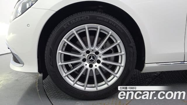 Mercedes-Benz E-Class 2023 — Şəkil 5/20