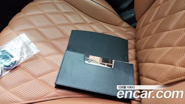 Mercedes-Benz S-Class 2022 — ფოტო 14/20