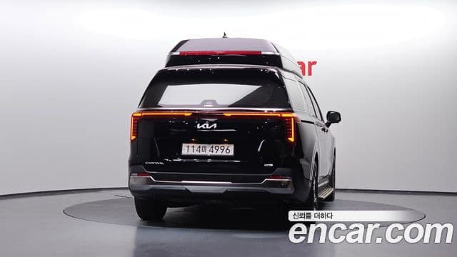 Kia Carnival 2025 — Фото 4/20