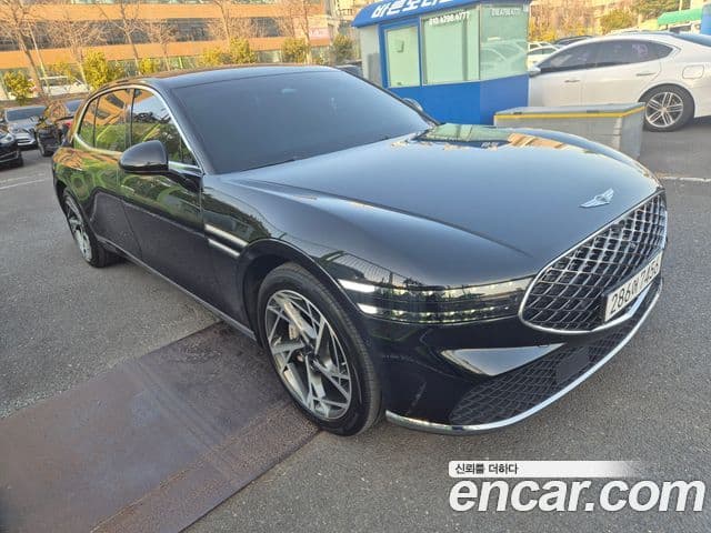 Genesis G90 2022 — Şəkil 2/20