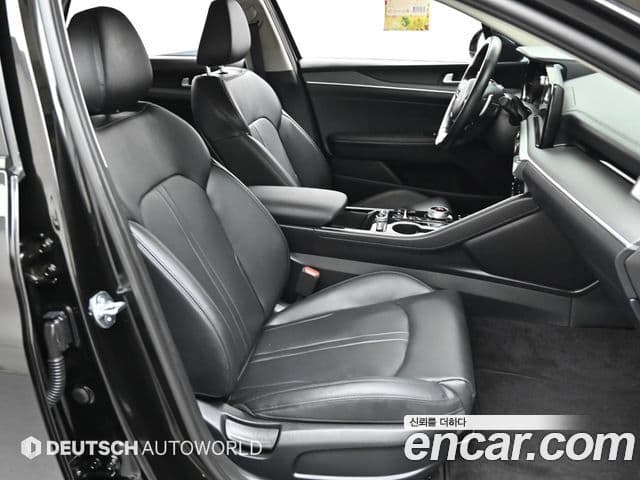 Kia K5 2023 — Şəkil 8/20