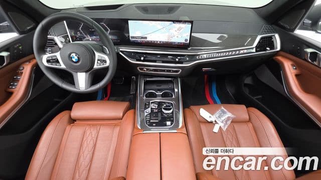 BMW X7 2025 — ფოტო 7/20