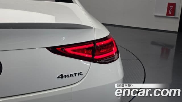 Mercedes-Benz CLS-Class 2021 — Photo 31/34