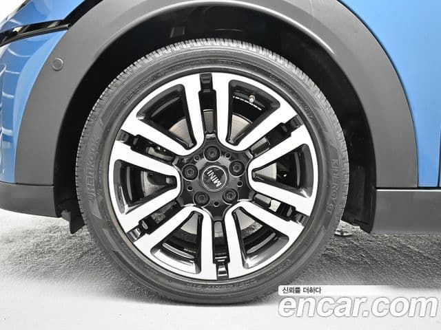 Mini Cooper S 2023 — Şəkil 17/20