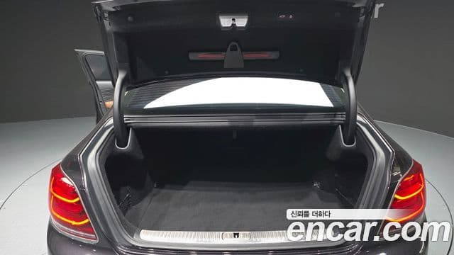 Kia The K9 2018 — Şəkil 20/20