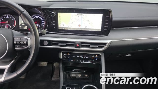Kia K5 2021 — фото 14 из 20