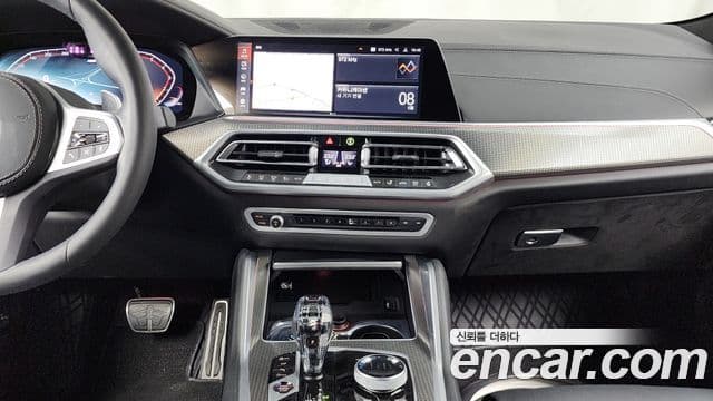 BMW X6 2023 — ფოტო 14/20