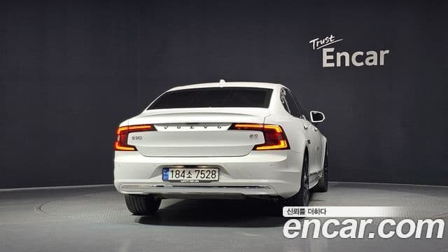 Volvo S90 2022 — Şəkil 4/20