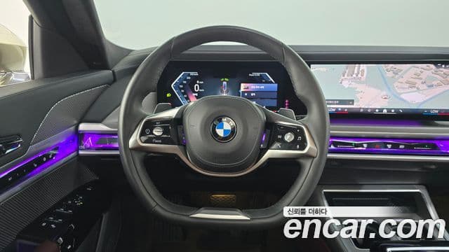 BMW 7 Series 2023 — Photo 2/36
