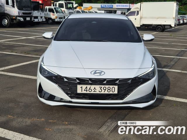 Hyundai Avante 2022 — Фото 2/20