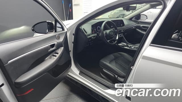 Hyundai Sonata 2023 — Şəkil 10/20