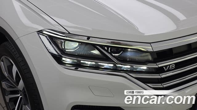 Volkswagen Touareg 2021 — Photo 21/32