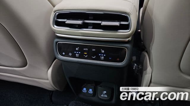 Genesis GV80 2024 — ფოტო 18/20