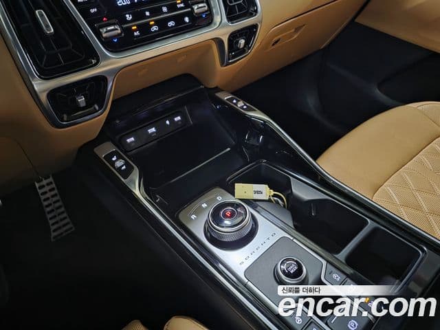Kia Sorento 2021 — ფოტო 19/19