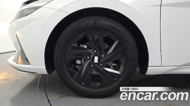 Hyundai Avante 2022 — Фото 5/20