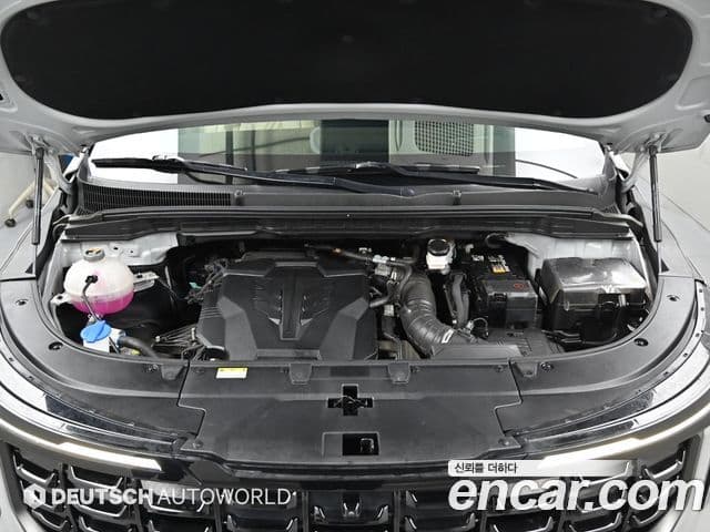 Kia Carnival 2024 — ფოტო 5/20