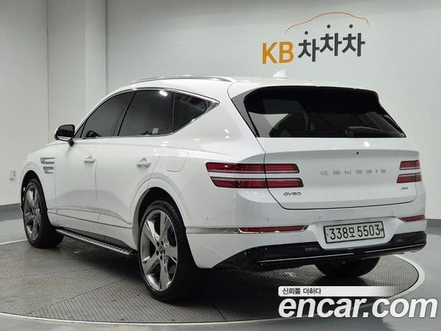 Genesis GV80 2020 — ფოტო 2/20