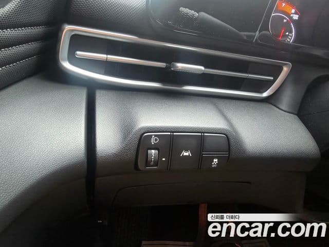 Hyundai Avante 2023 — фото 14 из 19