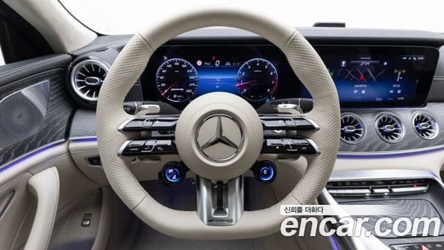Mercedes-Benz AMG GT 2025 — Photo 20/20