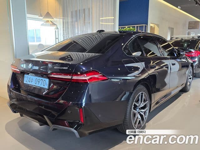 BMW i5 2025 — ფოტო 15/20