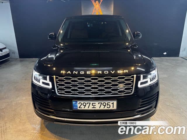 Land Rover Range Rover 2020 — Photo 1/19