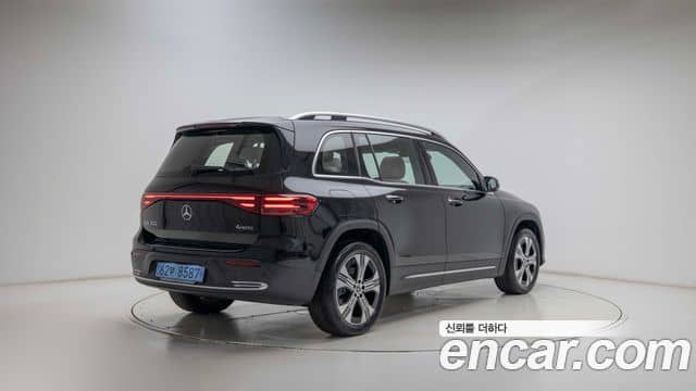 Mercedes-Benz EQB, 2025