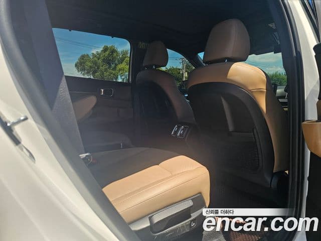 Kia Sorento 2024 — Şəkil 11/20