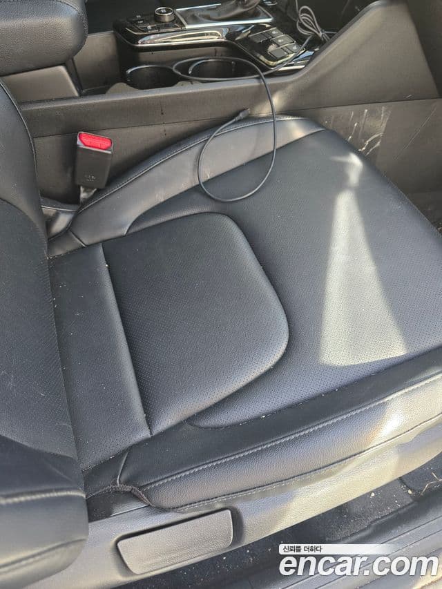 Kia Sportage 2022 — ფოტო 9/10