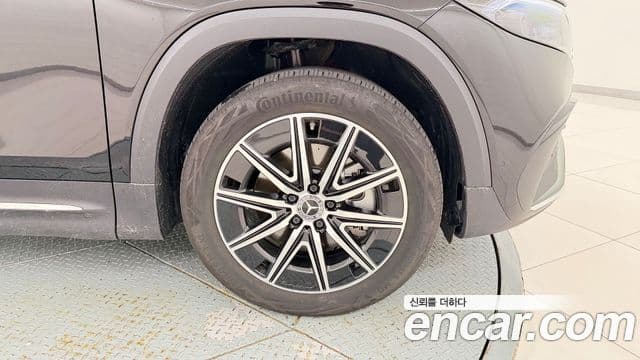 Mercedes-Benz EQB 2025 — ფოტო 11/20