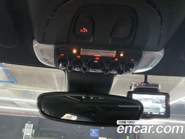 Mini Cooper S Clubman 2024 — ფოტო 14/19