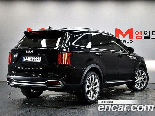 Kia Sorento 2022 — ფოტო 4/20