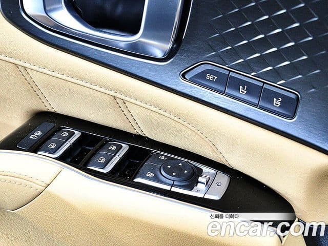 Kia Sorento 2022 — ფოტო 8/20