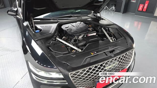 Genesis Electrified G80 2022 — ფოტო 6/20