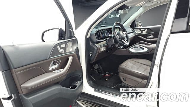 Mercedes-Benz GLE-Class 2022 — Şəkil 10/20