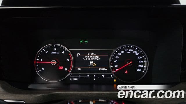 Kia Sorento 2021 — Фото 8/20