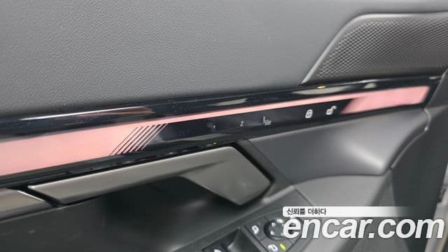 BMW 5 Series 2025 — Photo 31/31
