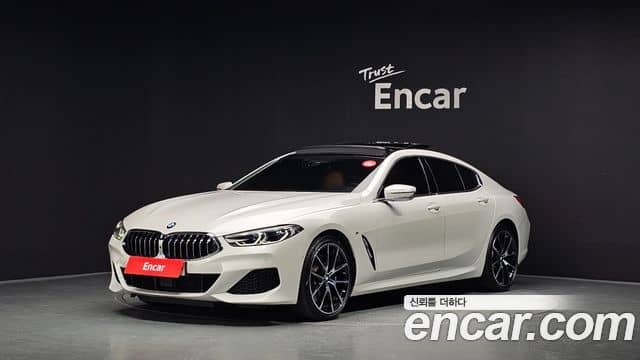 BMW 8 Series, 2020