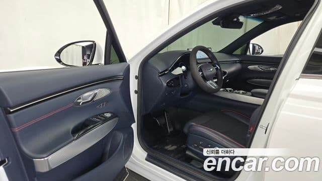 Genesis GV70 2022 — фото 10 из 20