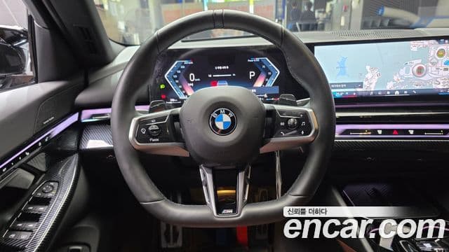 BMW 5 Series 2023 — фото 13 из 20