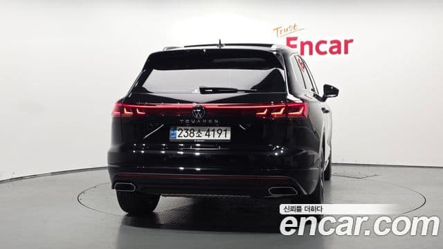 Volkswagen Touareg 2024 — Photo 6/20