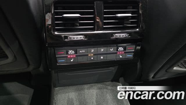 Volkswagen Touareg 2024 — Photo 4/20