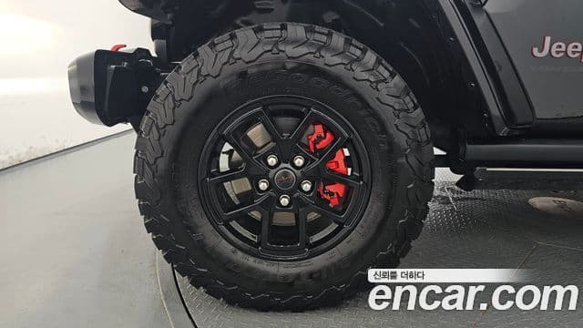 Jeep Wrangler 2025 — фото 5 из 20