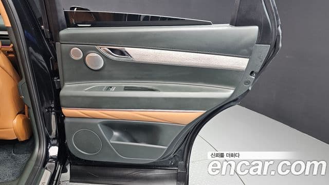 Genesis GV80 2025 — Photo 9/40