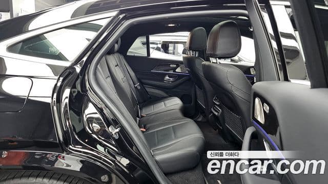 Mercedes-Benz GLE-Class 2021 — Şəkil 13/20