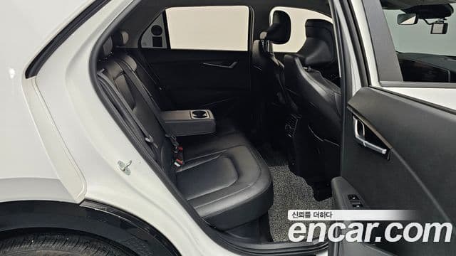 Kia Niro 2022 — Şəkil 11/20