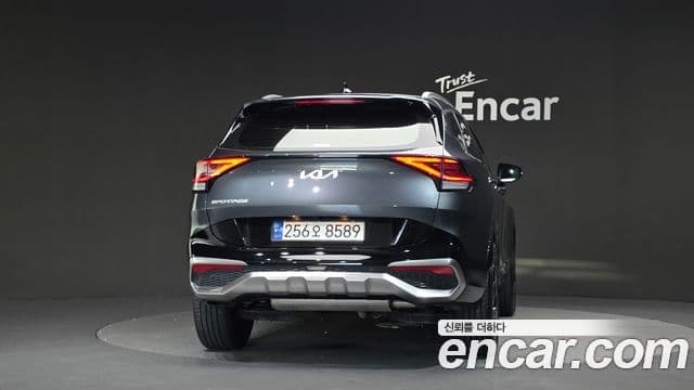 Kia Sportage 2023 — Şəkil 4/20