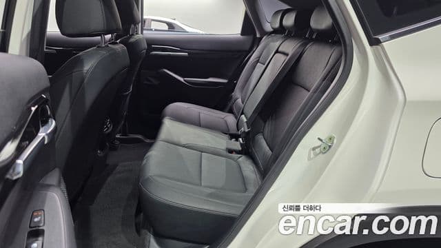Kia Seltos 2022 — Şəkil 10/20