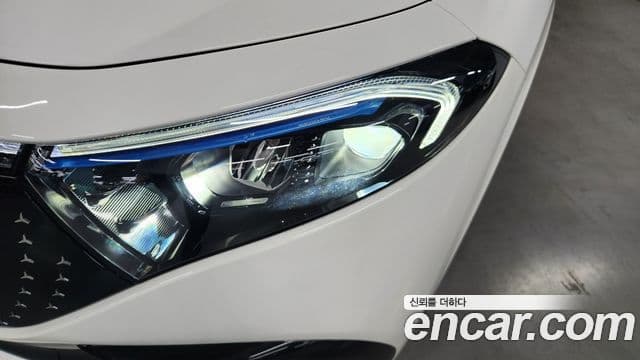 Mercedes-Benz EQA 2025 — ფოტო 9/20