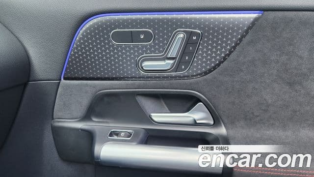 Mercedes-Benz EQA 2025 — ფოტო 19/20